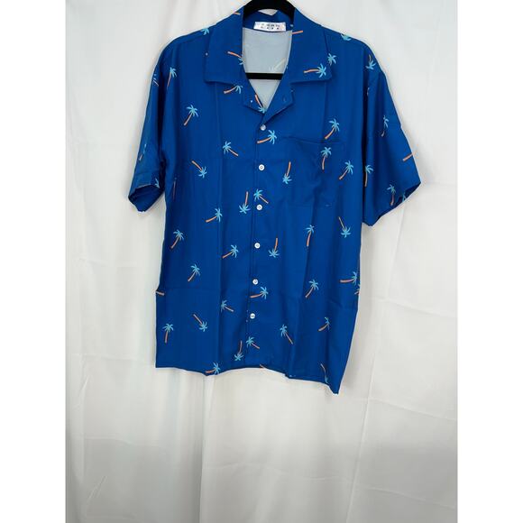 NWOT Men’s Palm Tree Button Down Size Medium Short Sleeve Color Blue - Picture 9 of 13